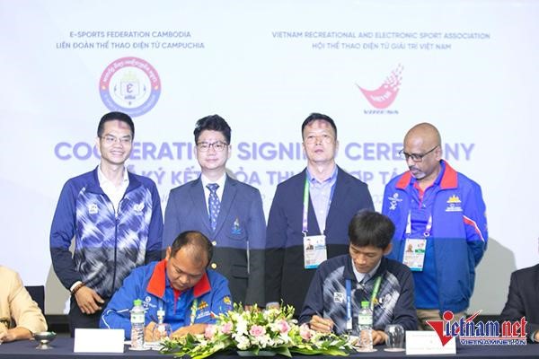 Việt Nam hỗ trợ Campuchia tổ chức thi đấu Thể thao điện tử tại SEA Games tới